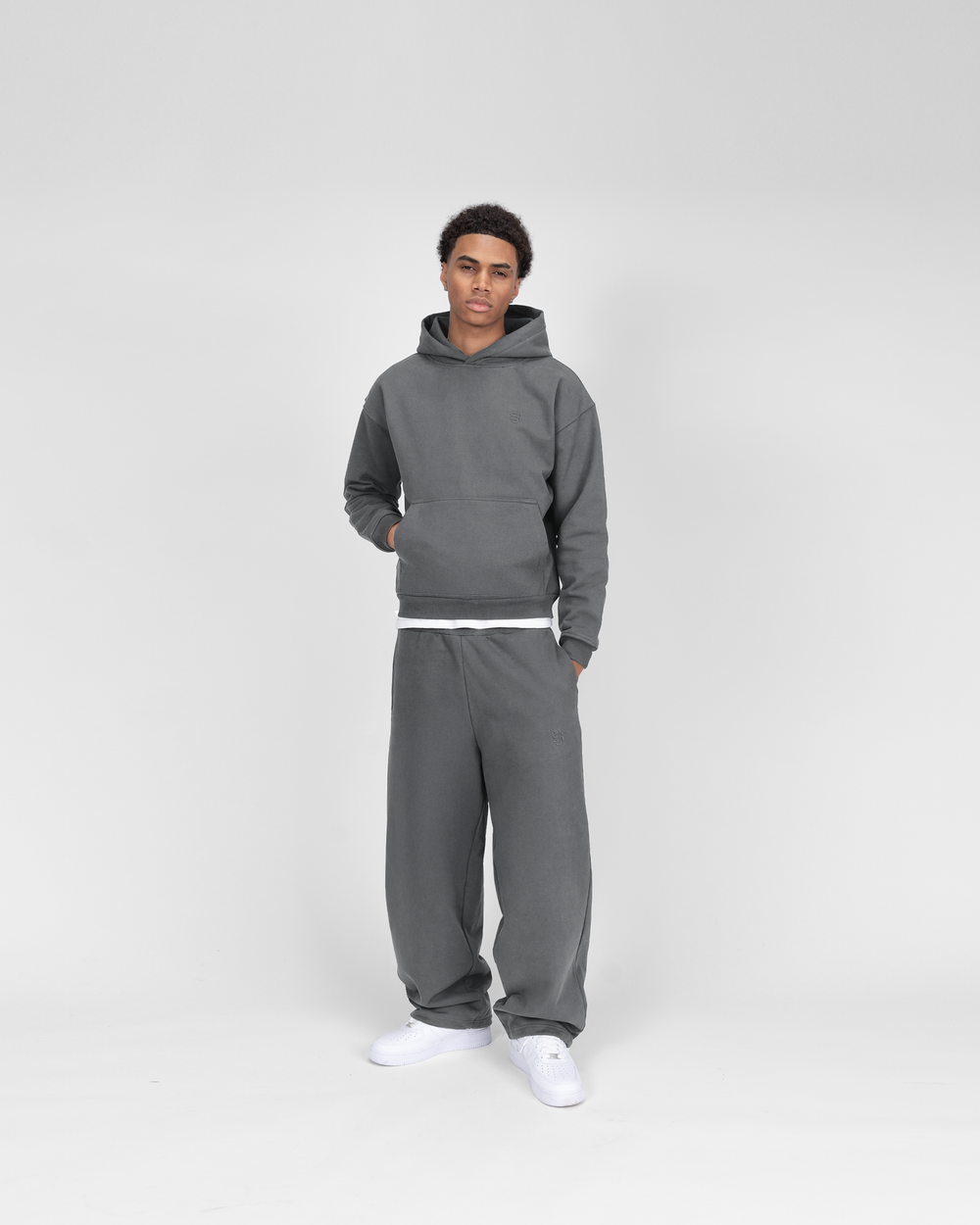SU BASIC JOGGER - ANTHRAZIT
