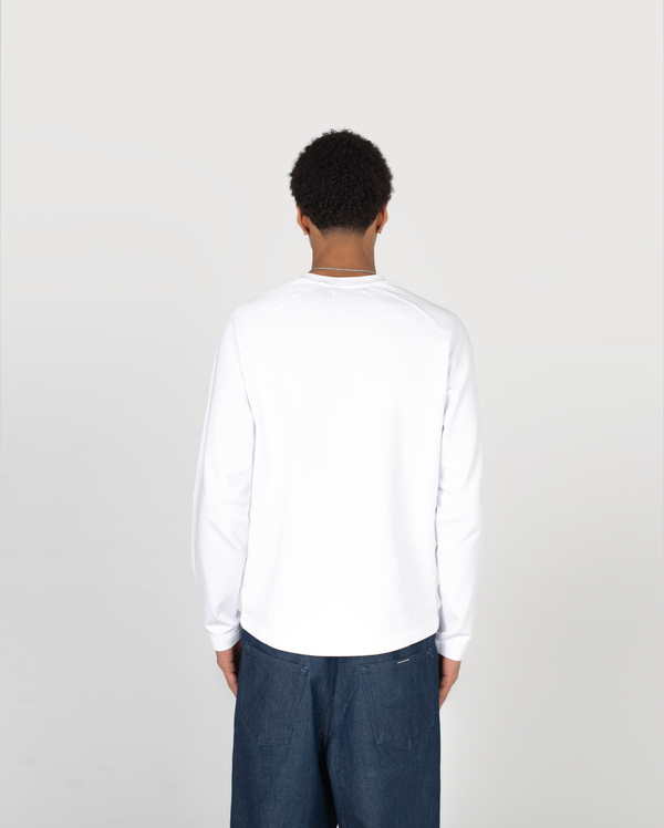WHITE LONGSLEEVE