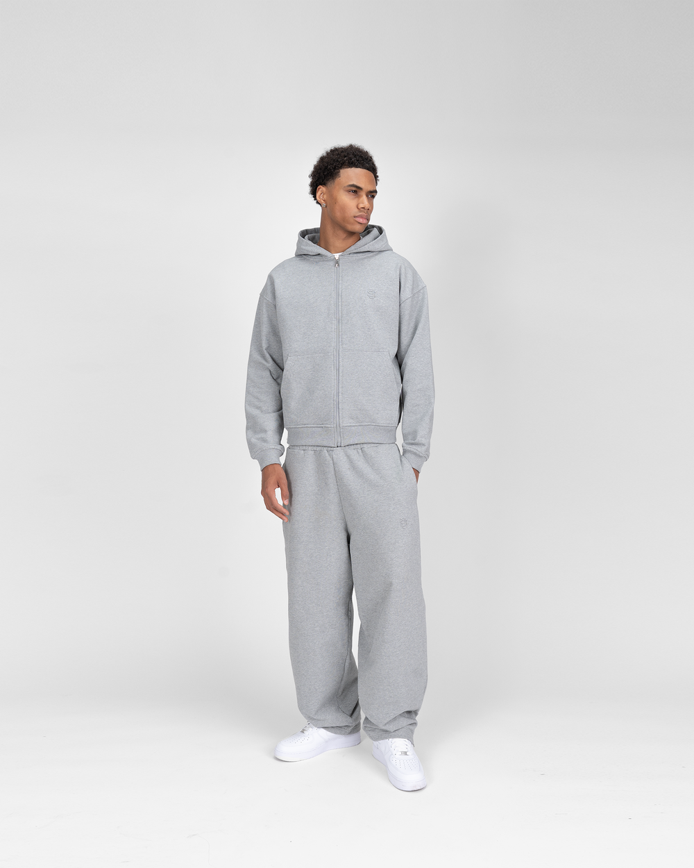ZIP JOGGER - GREY NEU