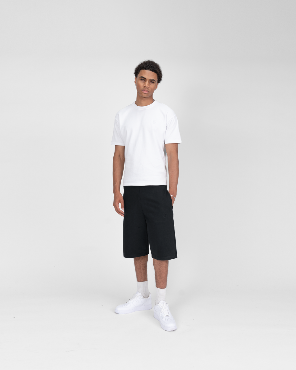 SHORTS - BLACK