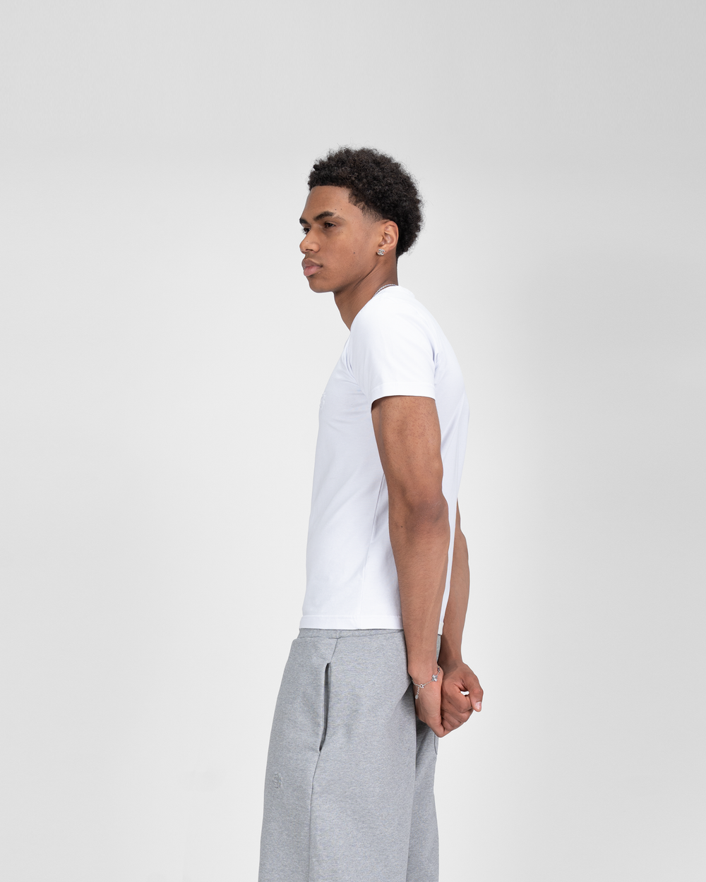 SLIM FIT T-SHIRT - WHITE