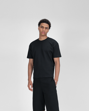 REGULAR T-SHIRT - BLACK