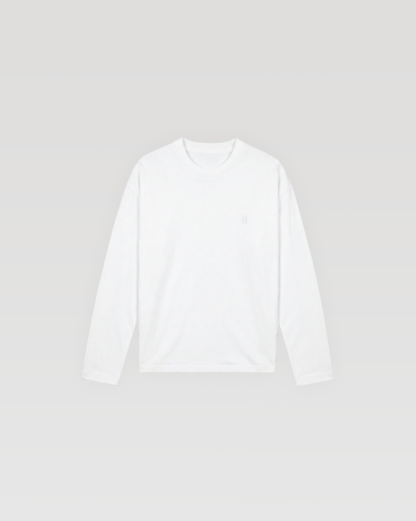 WHITE LONGSLEEVE